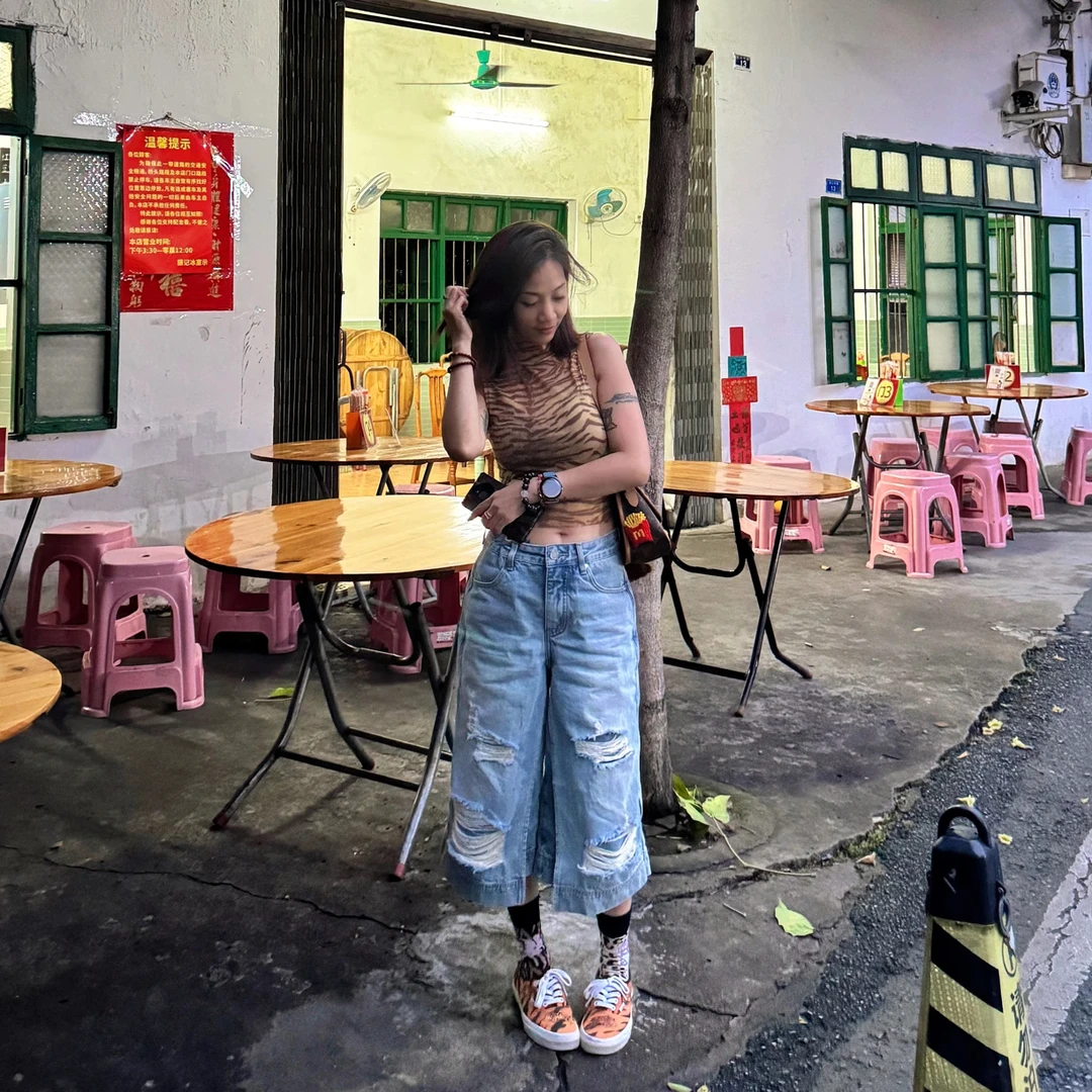 秋季新款弯刀拖地裤默认瑕疵