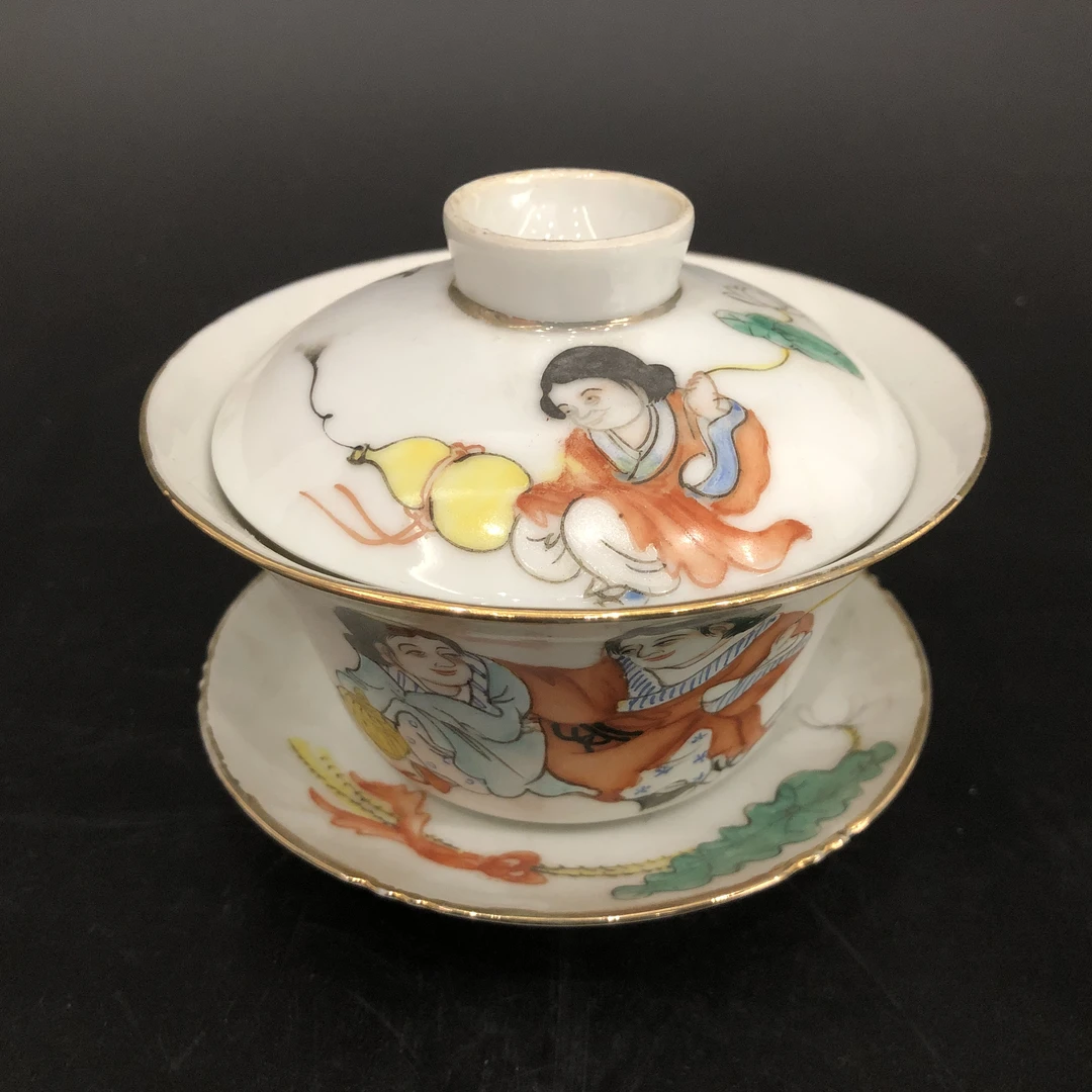 A03454民国粉彩和合二仙图纹三才盖碗 口径10.7cm