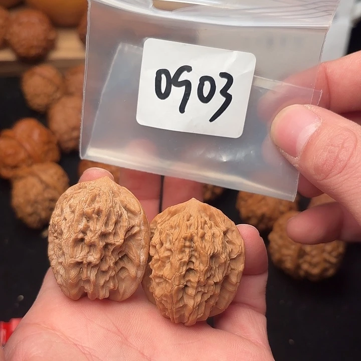 文玩核桃把件36 尺 马老四    0903