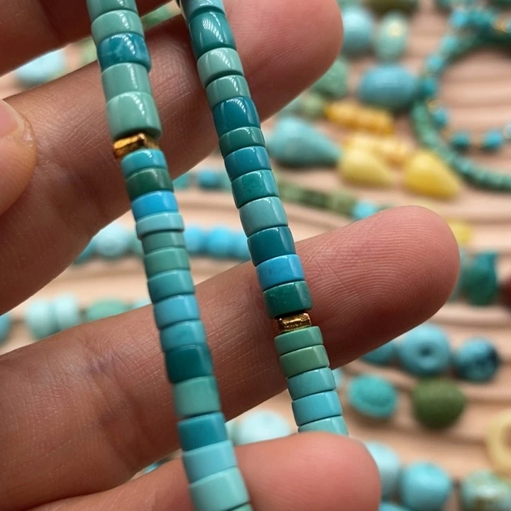 绿松石未镶嵌挂件