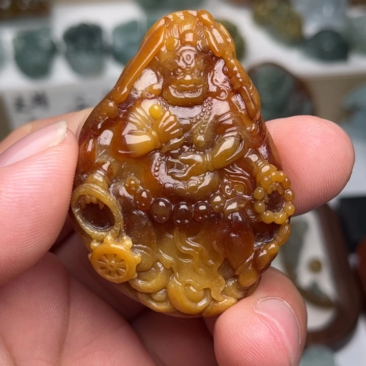 钢***子颈饰未镶嵌翡翠黑天财神