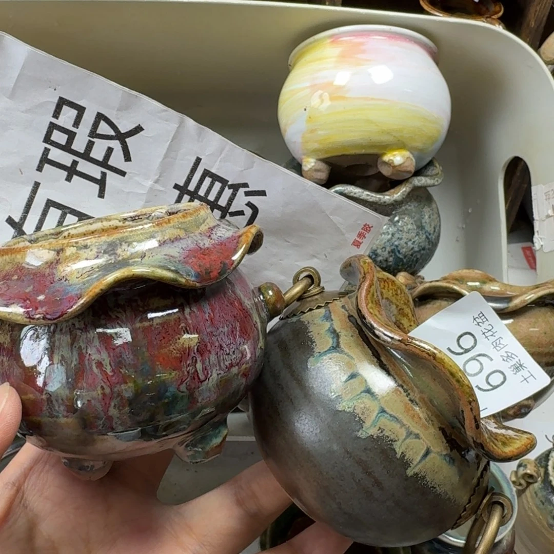 夏***~陶瓷艺术设计学与制作