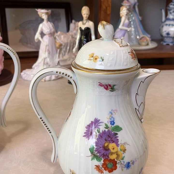 杯欧洲中古瓷器摆件