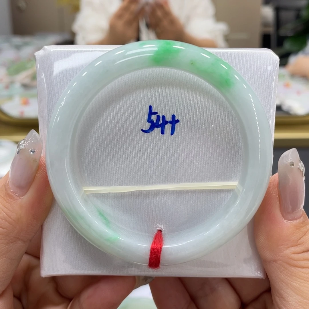 未镶嵌手镯翡翠翡翠