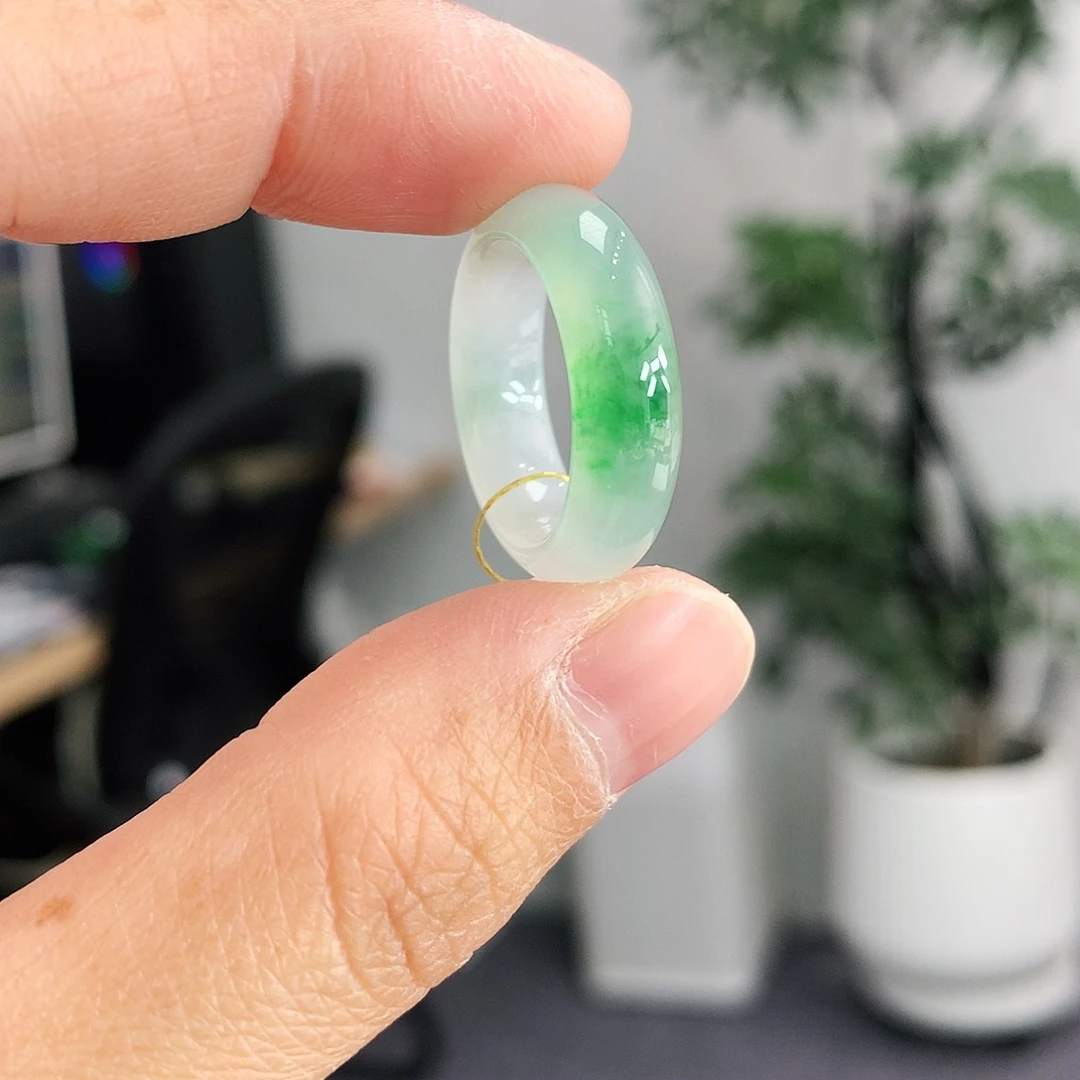 翡翠未镶嵌戒指10-11号