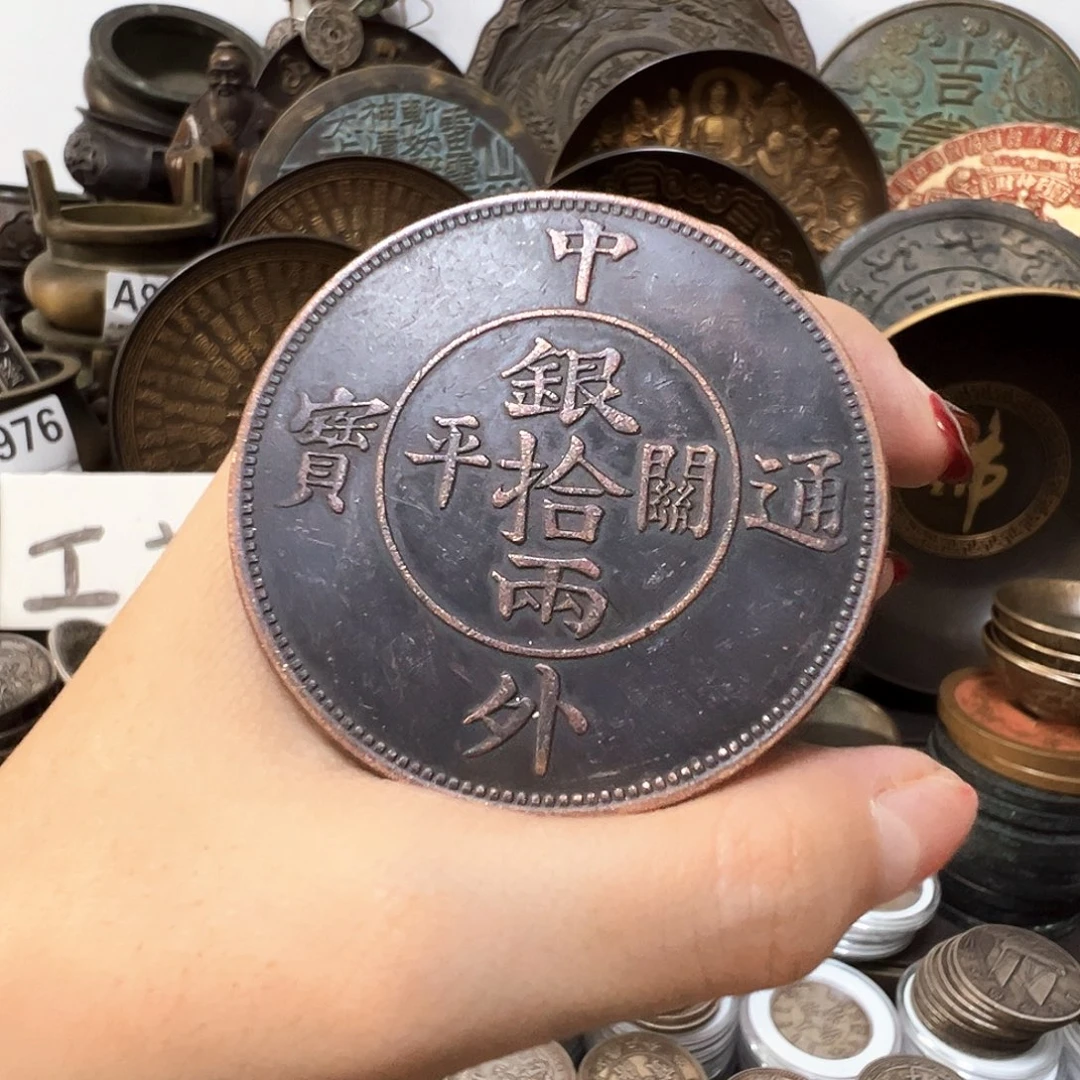 金属复古风格摆件