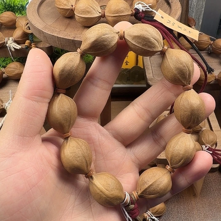 ღ***࿐吊坠橄榄核1926梅林铁核