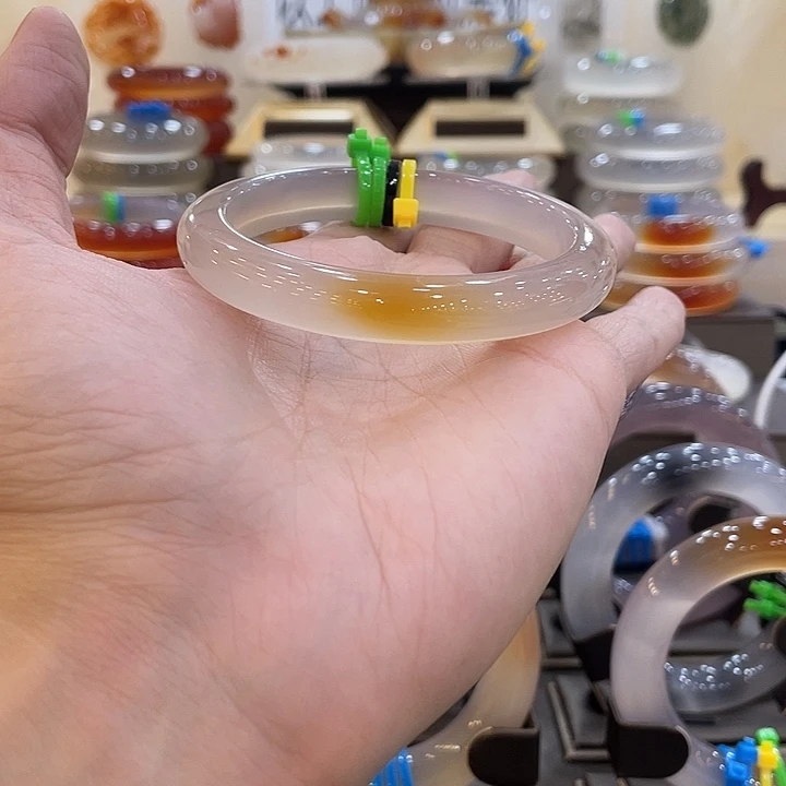 玛瑙/玉髓未镶嵌手镯12