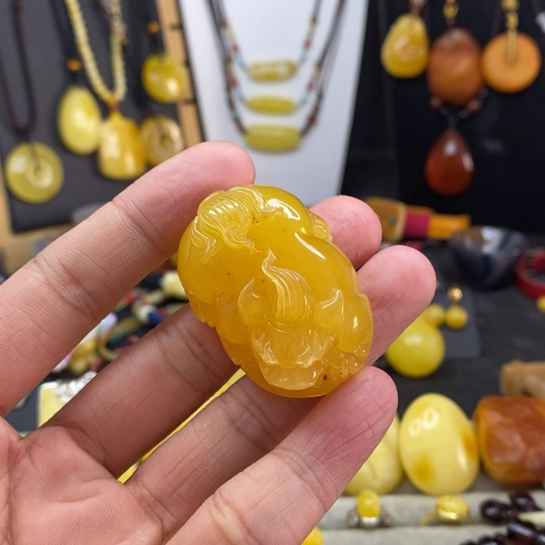 蜜蜡戒指未镶嵌蜜蜡