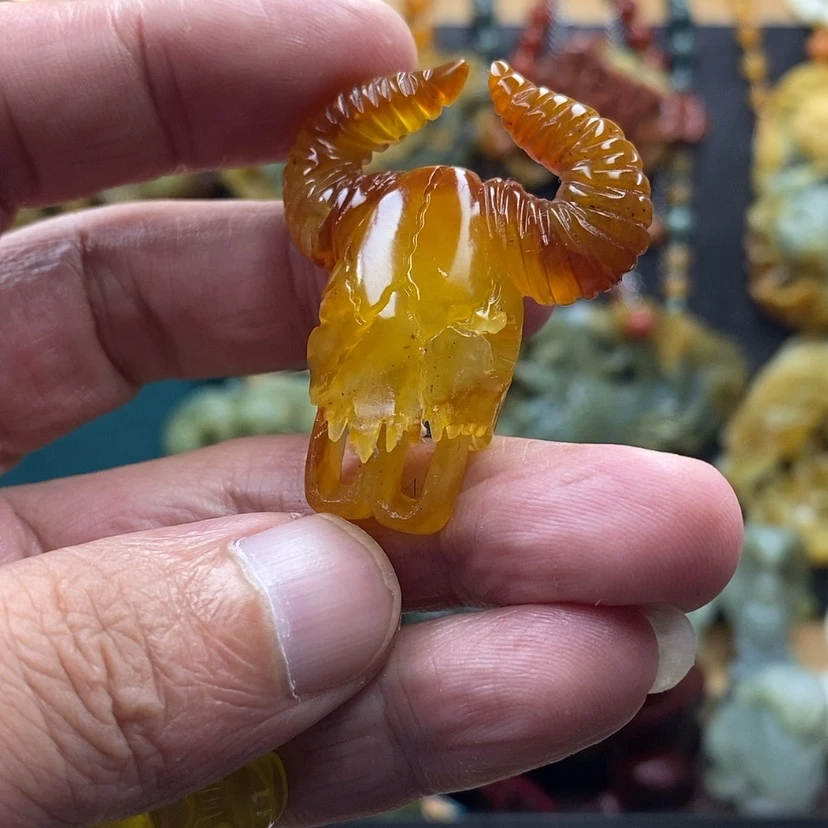 【闪购商品】蛇纹石玉未镶嵌吊坠