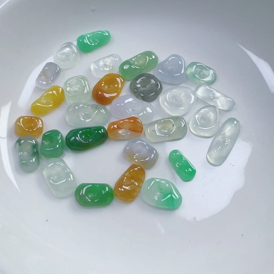 散珠翡翠风生水起一个