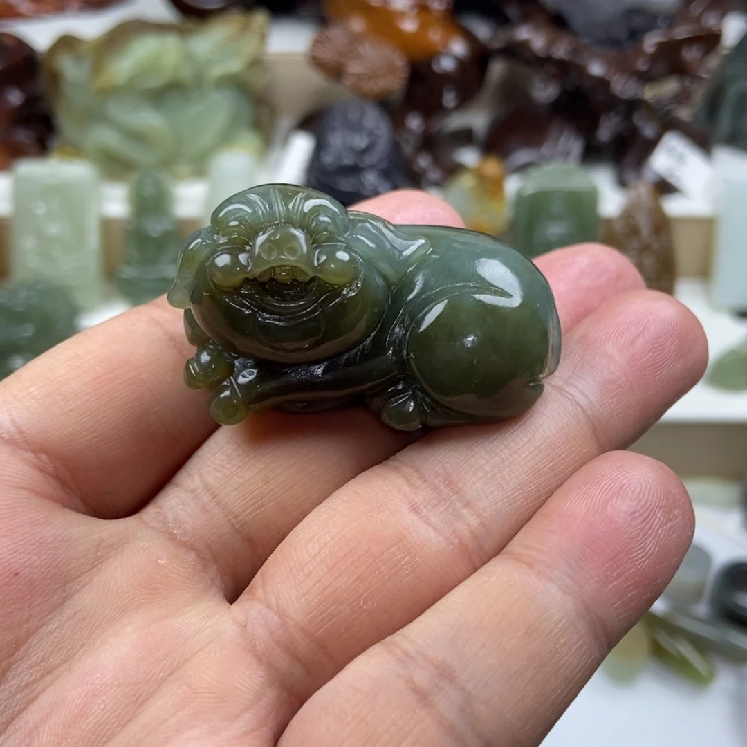 【闪购商品】颈饰未镶嵌和田玉