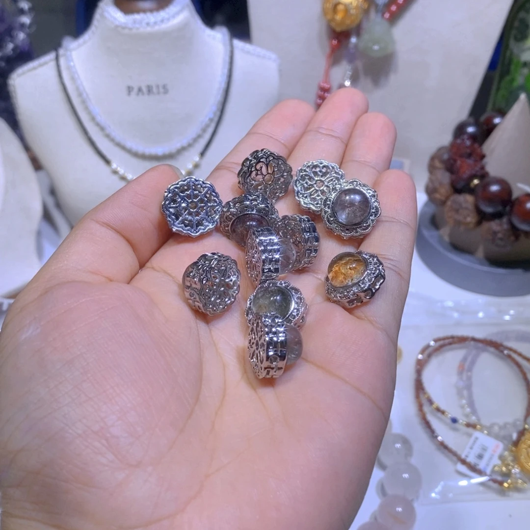 颈饰未镶嵌水晶幽灵磨合
