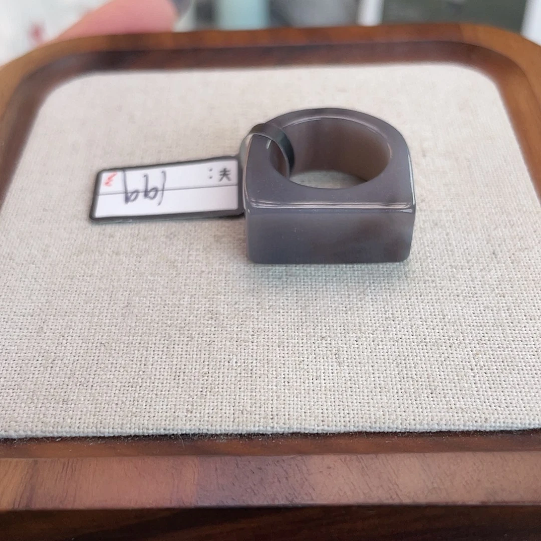 和田玉未镶嵌戒指U81紫马鞍18不退换