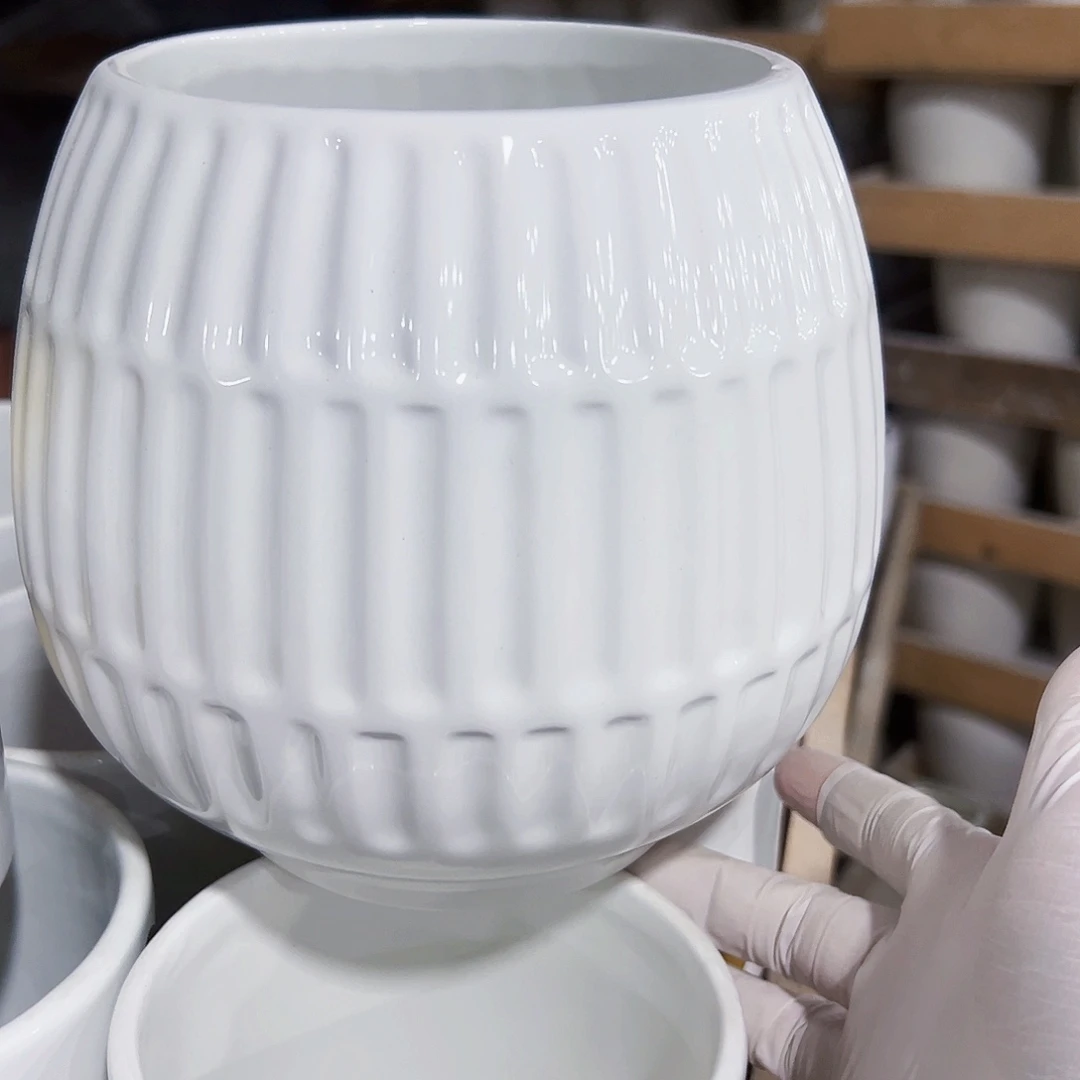 有孔外贸尾单陶瓷花盆凑单10米包邮