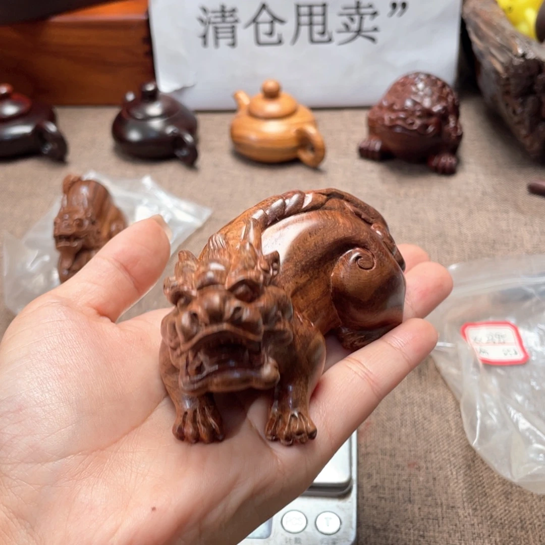 黄花梨/降香黄檀貔貅