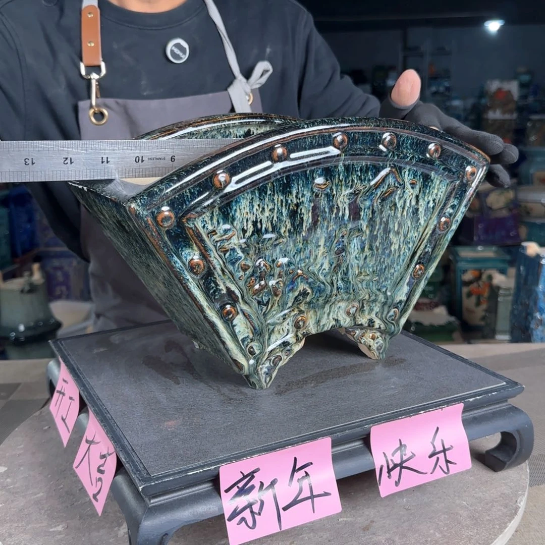 一风堂石湾花盆。微瑕盆口收缩