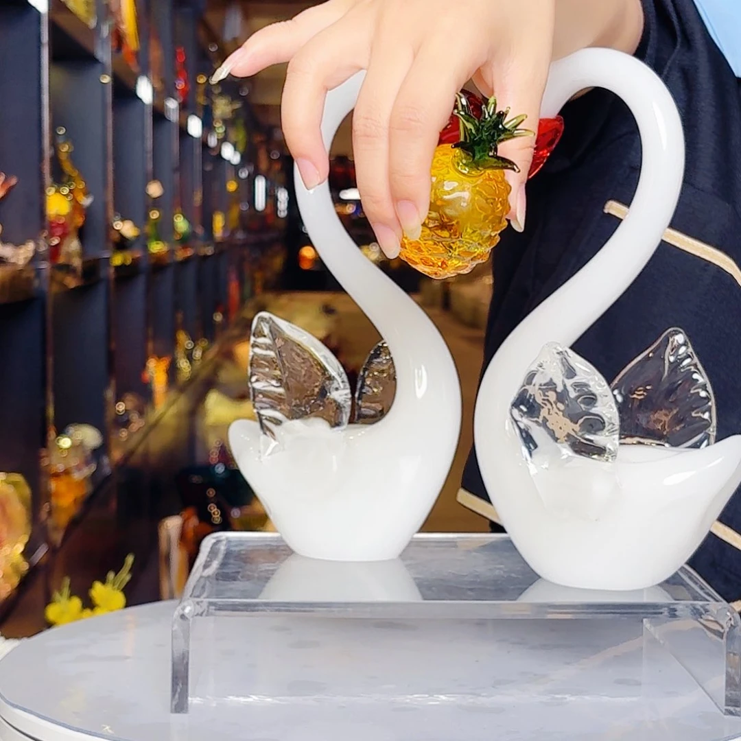 爱***莉琉璃手工艺品琉璃岛是个什么