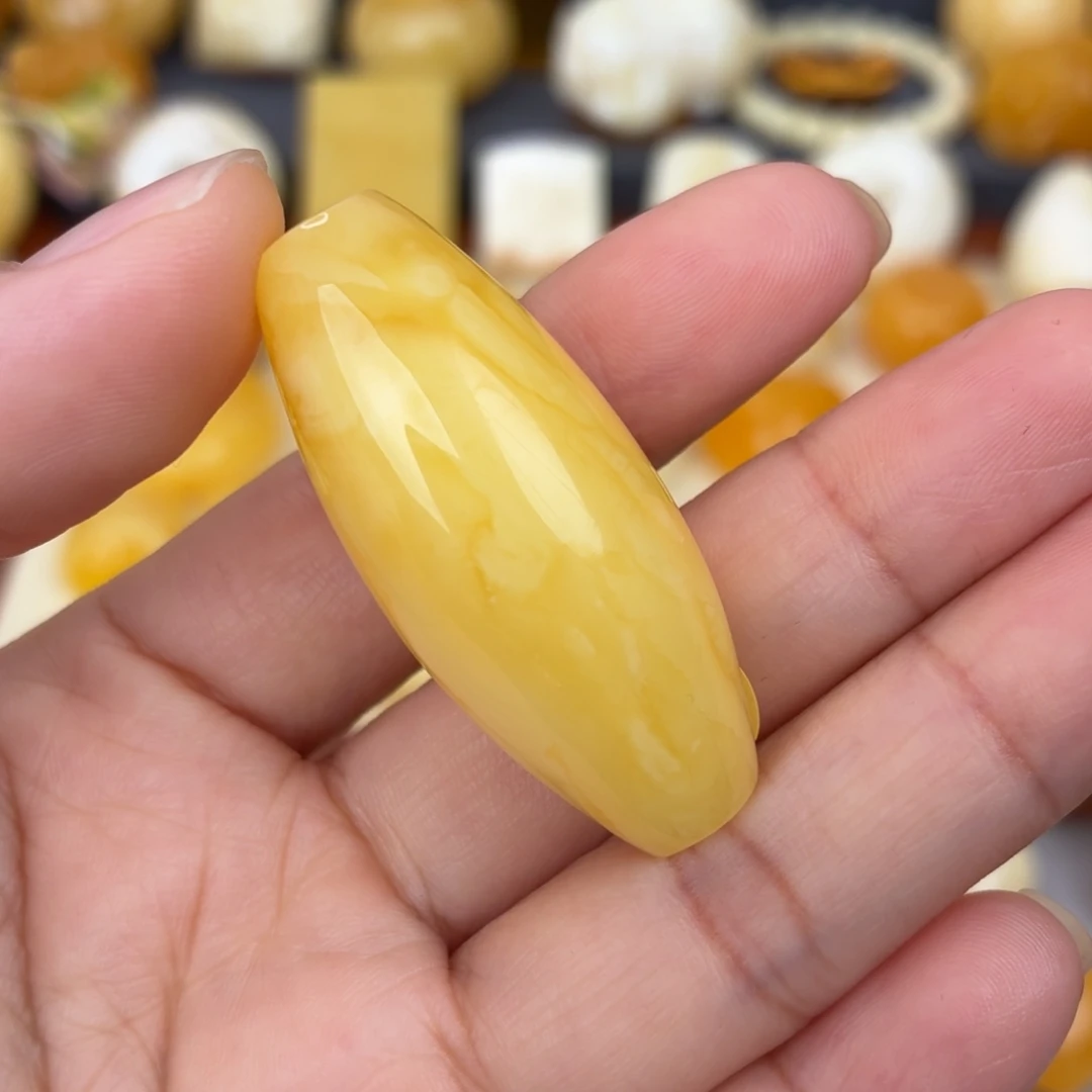 蜜蜡未镶嵌吊坠(不含链)长枣珠