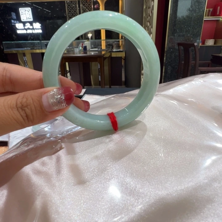 翡翠未镶嵌手镯冰果阳绿5859