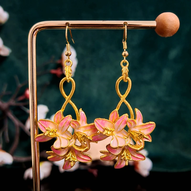 多吉米花蔓萦香复古新中式原创高级感耳环无耳洞耳夹耳饰配汉服