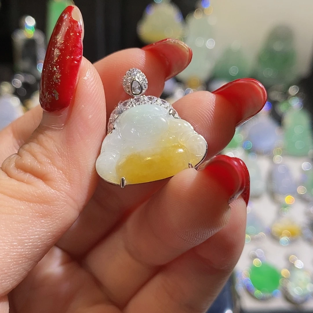 翡翠颈饰银S925镶嵌S****?天然翡翠