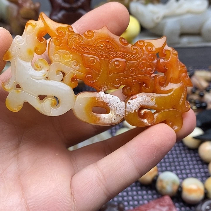 未镶嵌蛇纹石玉颈饰