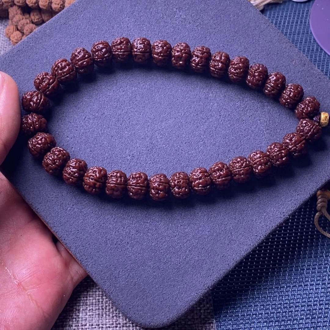 一***然金刚菩提吊坠老树