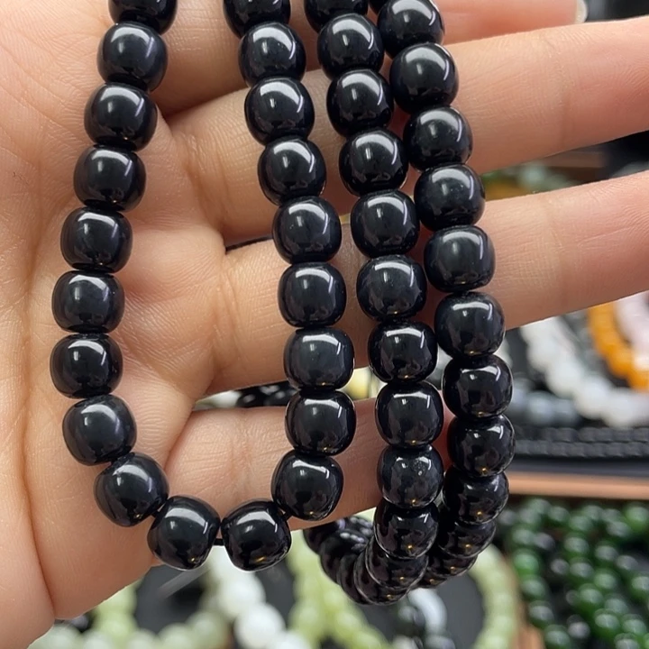 和田玉未镶嵌手串