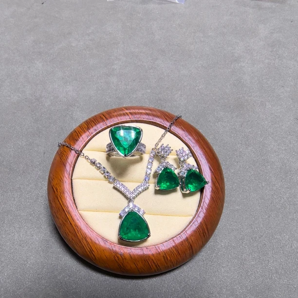 【洁白无瑕 光彩照人】套装 GDJ2663