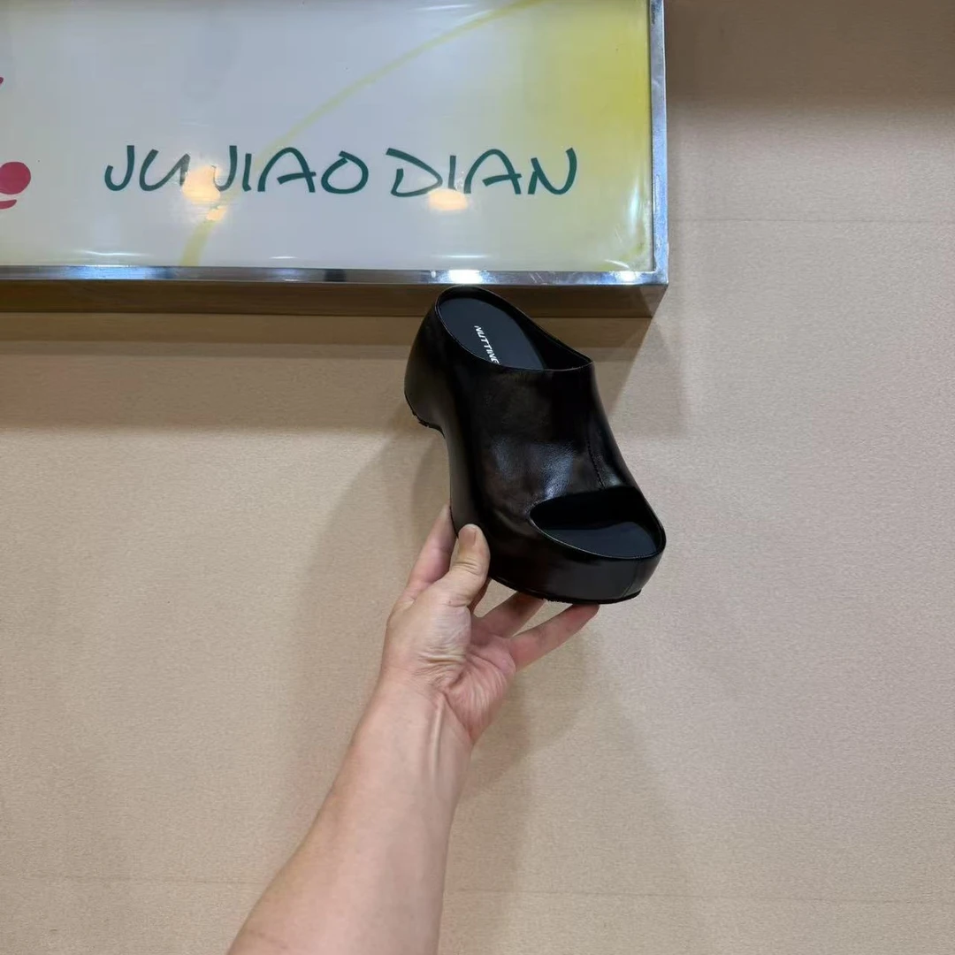 欧货真皮厚底凉拖鞋女2025夏季新款鱼嘴一字拖小众百搭增高拖鞋潮