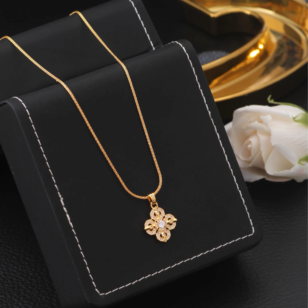 铜合金项链 《货号8951》金刚四叶草项链