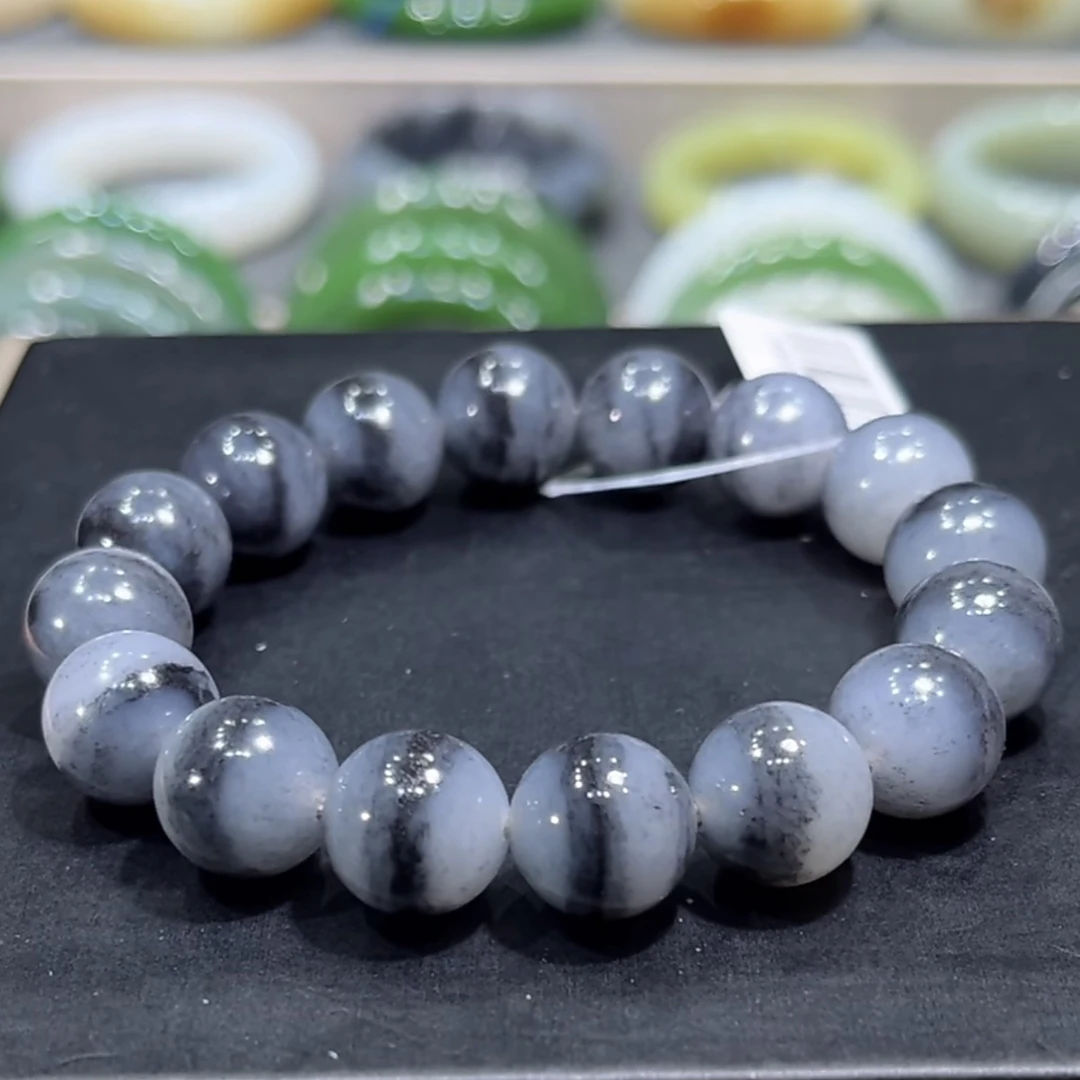 福利！新疆和田玉一线天青花籽手串12mm