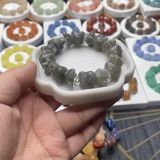 石英质玉（非洲翠）合金手串