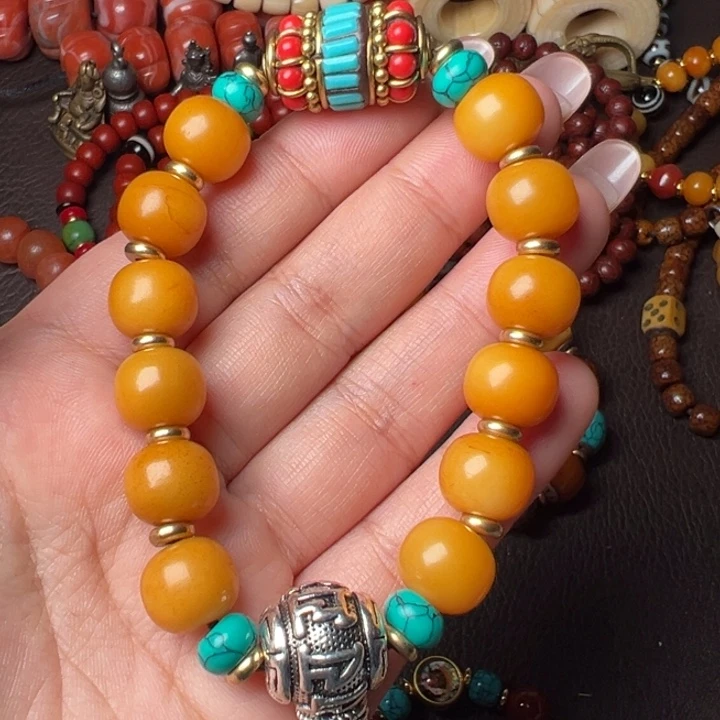 琉璃/树脂/塑料类