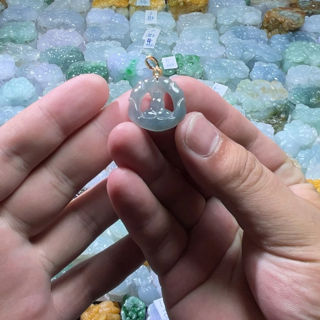 翡翠未镶嵌颈饰天然