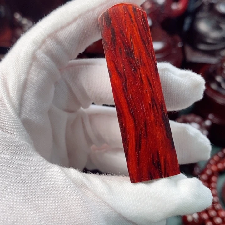 小叶紫檀其他（檀香紫檀）