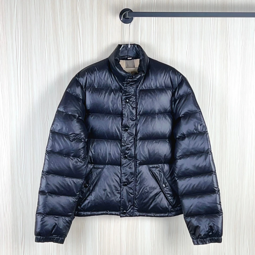 99新 BURBERRY/博柏利 羽绒服 尺码XL成色看直播 GSH1742