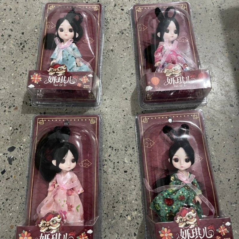 9月30号发4个！小号芭比娃娃