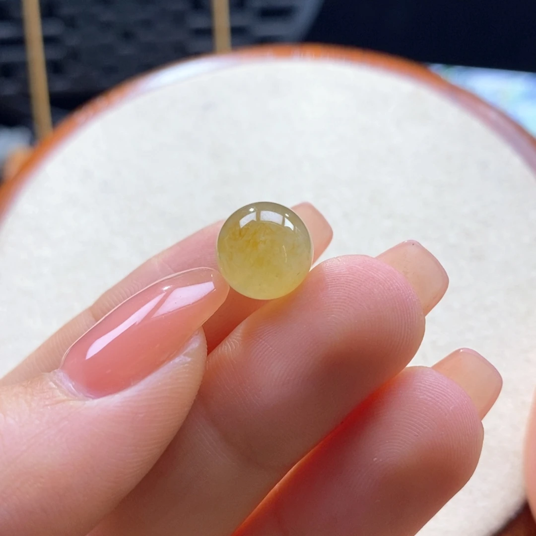 翡翠未镶嵌颈饰翡翠冰黄飘色圆珠