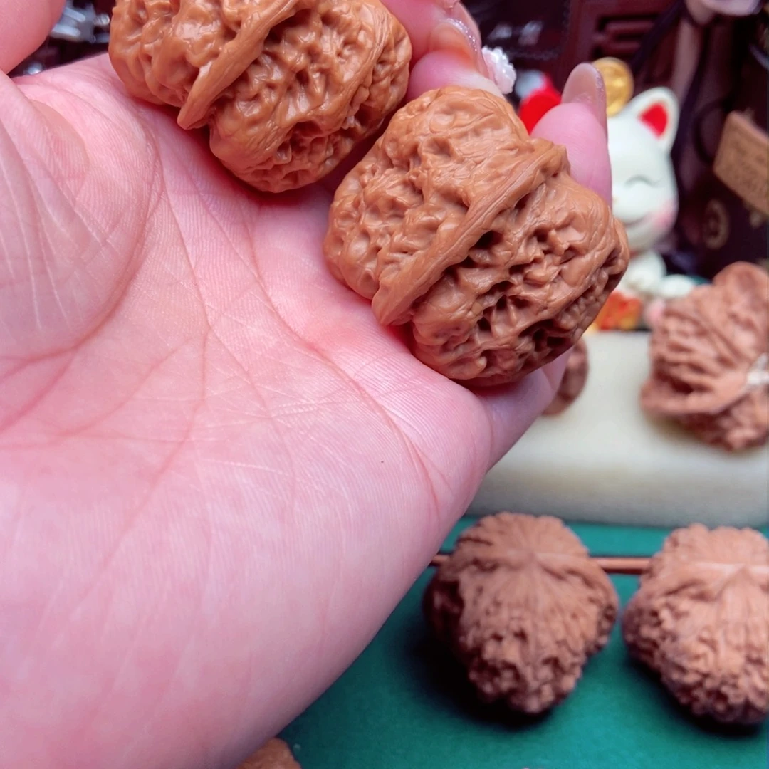 文玩核桃吊坠金钟38已打底