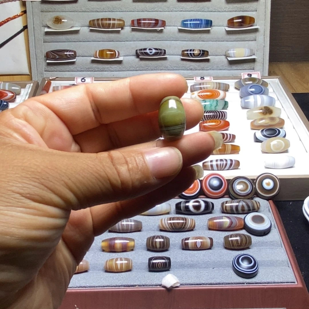 猴***哥玛瑙/玉髓合金珠宝半成品