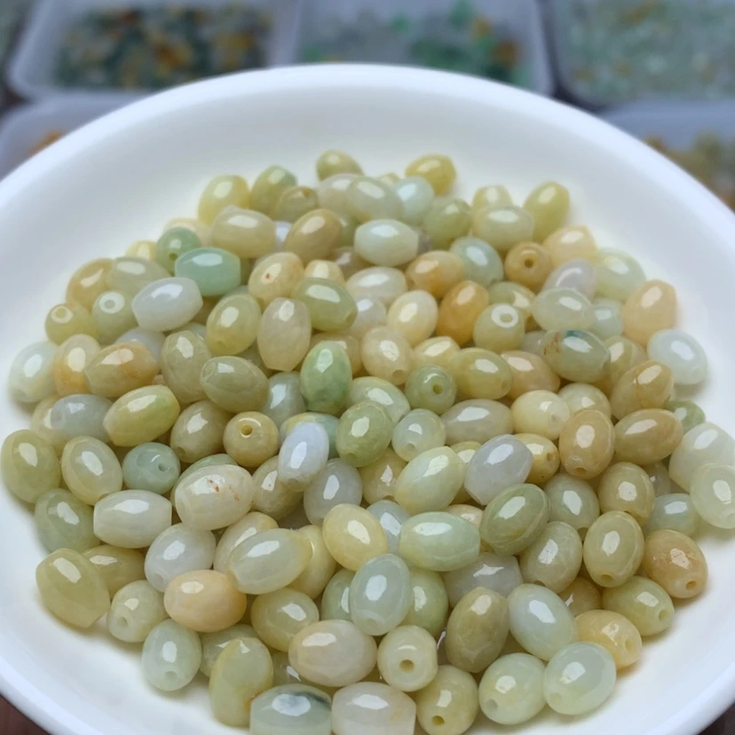 【闪购商品】翡翠手链未镶嵌卡5*7黄白米珠50颗