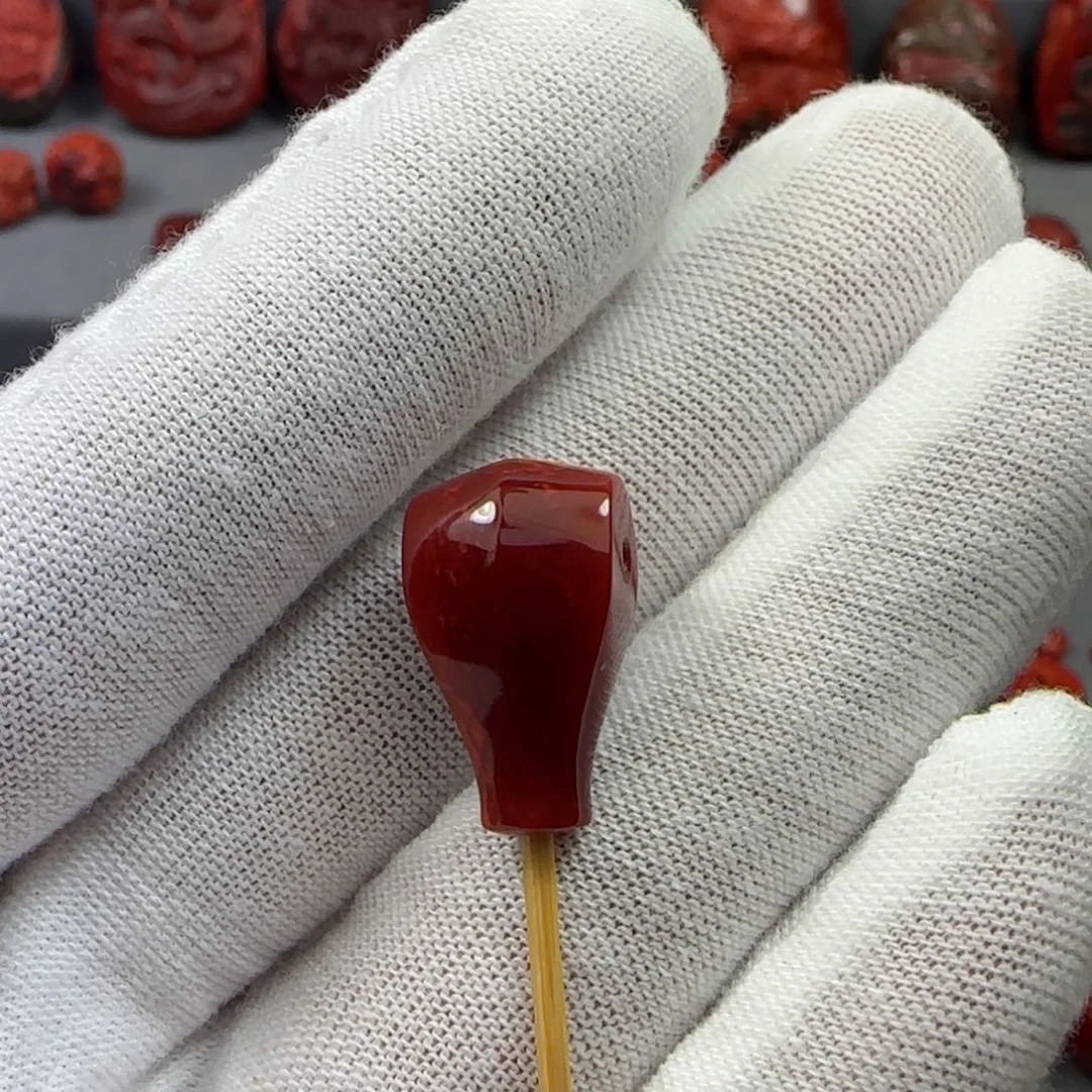万***意南红玛瑙三通未镶嵌