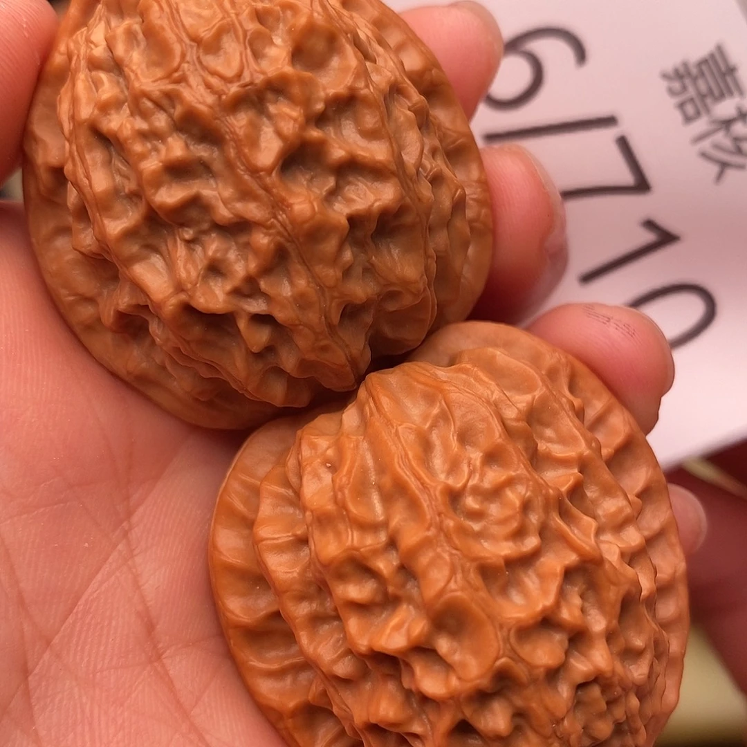 把件文玩核桃38金牛