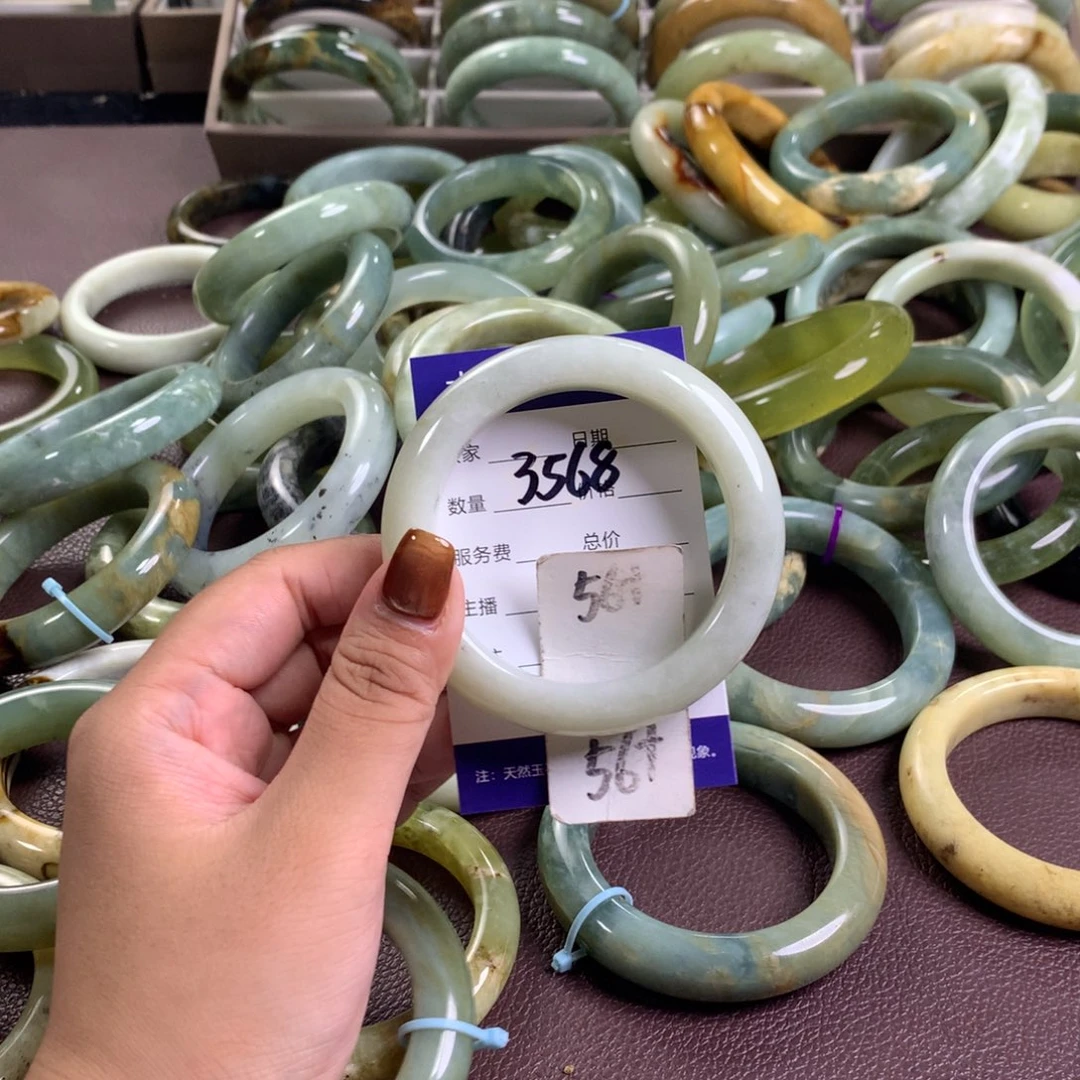 未镶嵌蛇纹石玉手镯3568