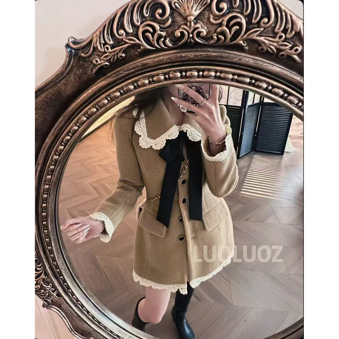 【现货】LUOLUOZ【暖意阳光】气质花边拼接上衣外套＋短裤两件套JF540