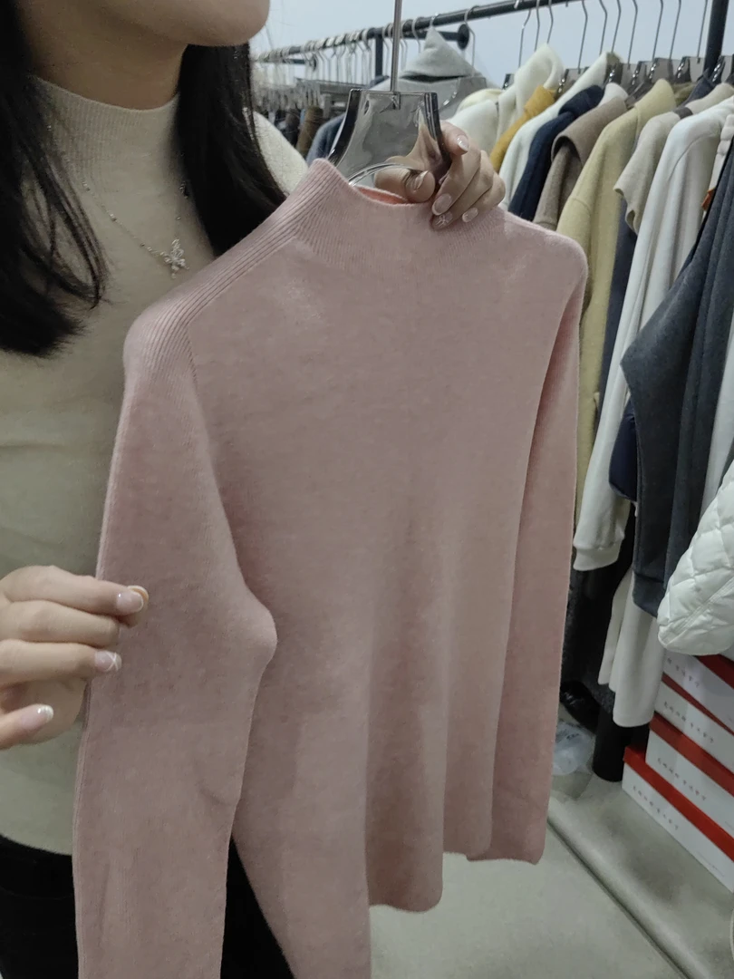 秋冬加厚半高领针织衫女修身显瘦纯色百搭学院风打底毛衣上衣