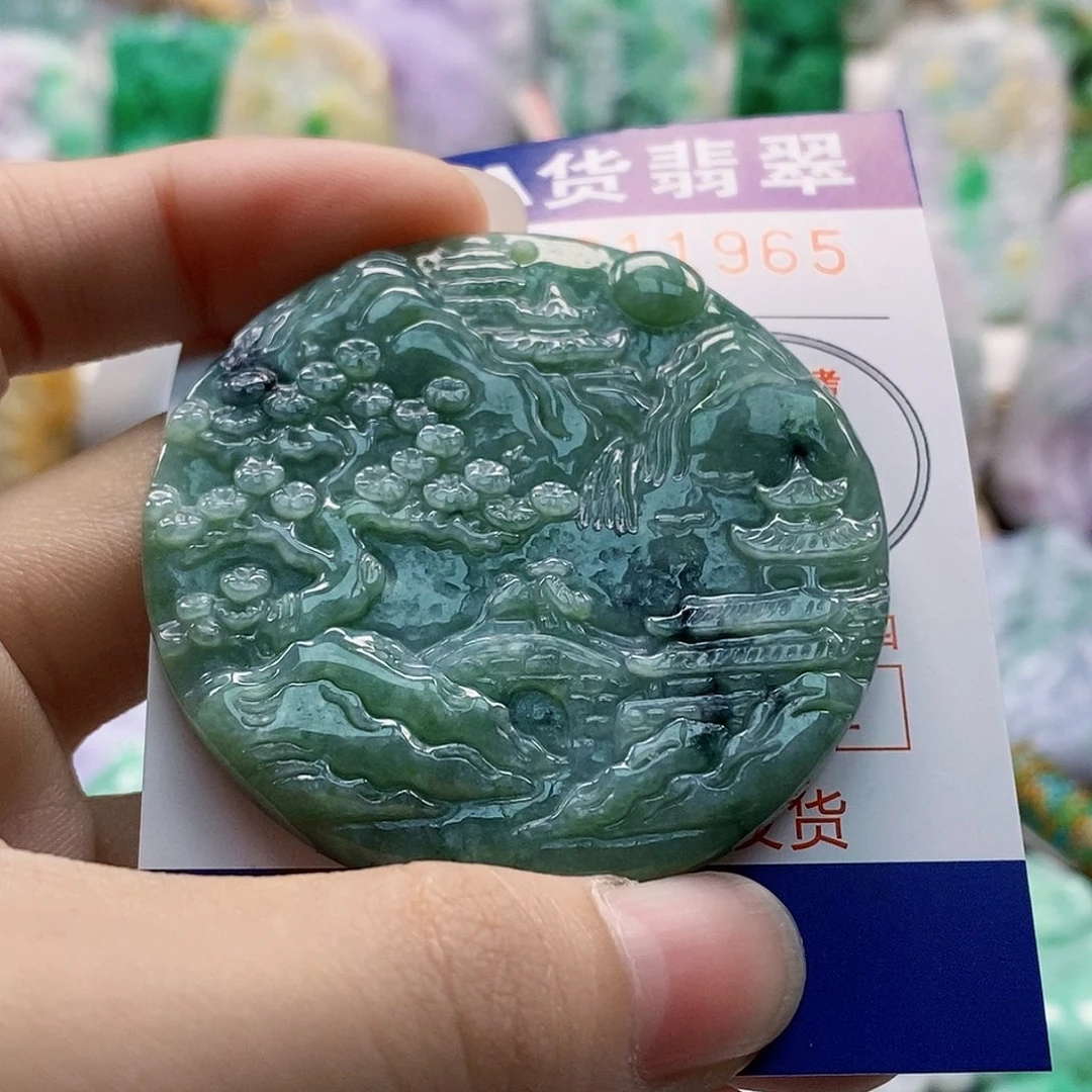 吊坠(不含链)未镶嵌翡翠