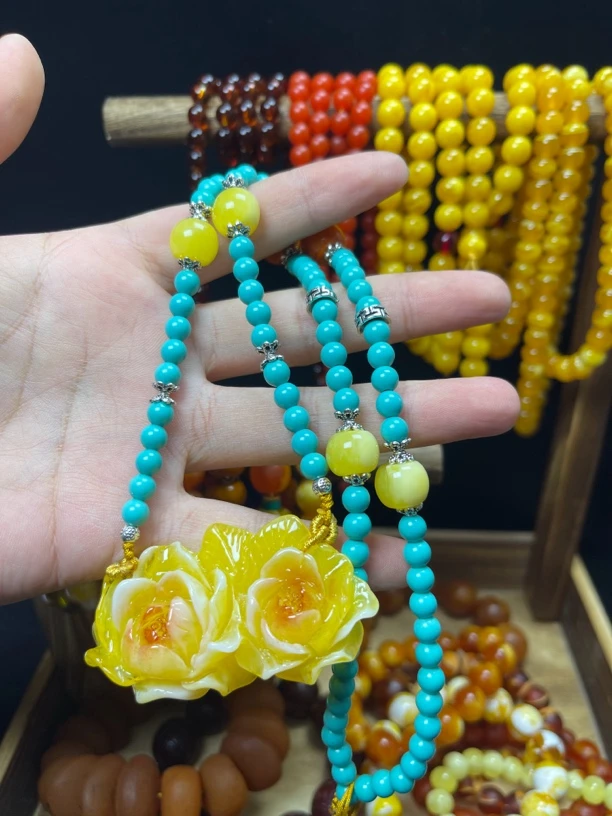 A5385古巴新蜜鸡油黄双牡丹花